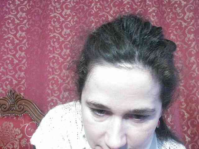 AmanelWhite AmanelWhite