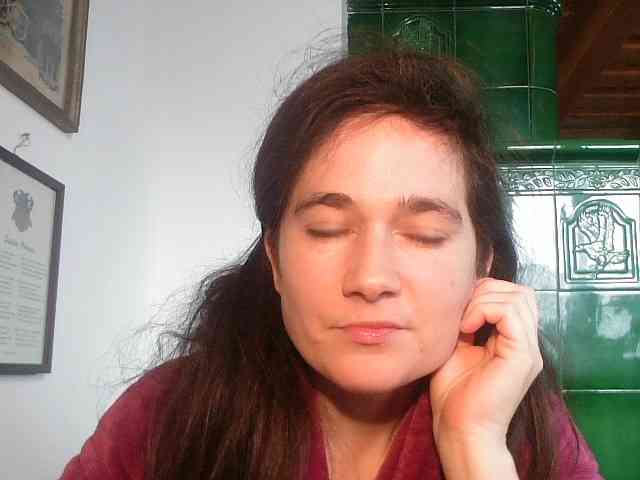 AmanelWhite AmanelWhite