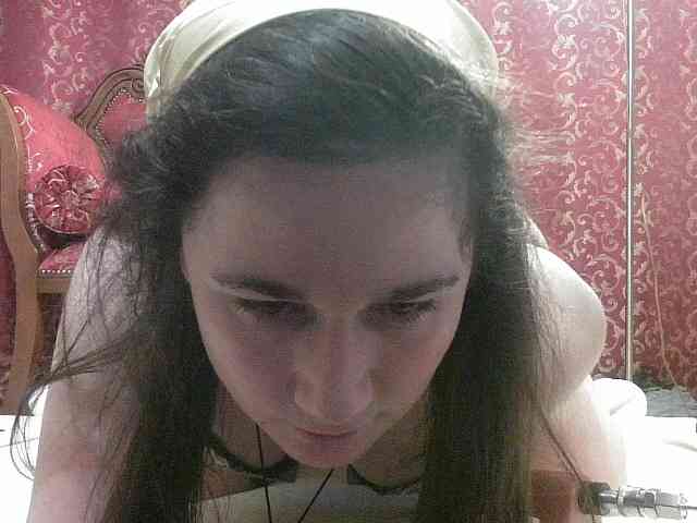 AmanelWhite AmanelWhite