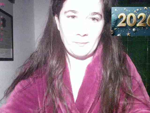 AmanelWhite AmanelWhite