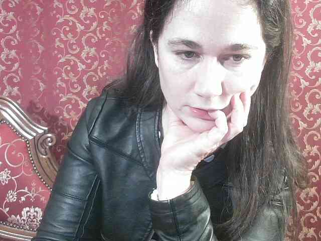 AmanelWhite Live Webcam on BongaCams