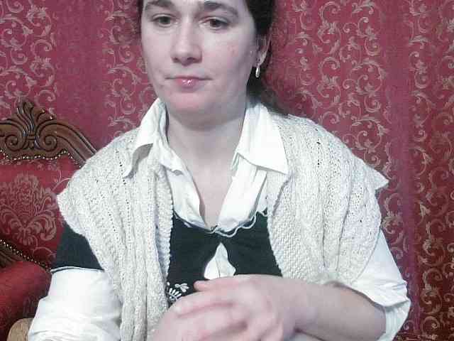 AmanelWhite AmanelWhite