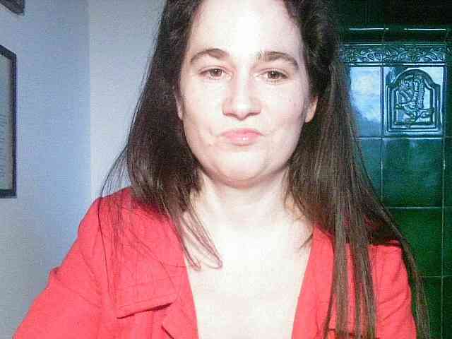 AmanelWhite AmanelWhite