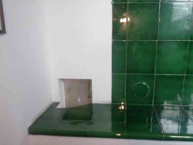 AmanelWhite AmanelWhite