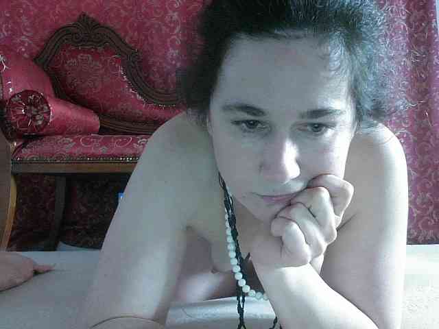 AmanelWhite AmanelWhite