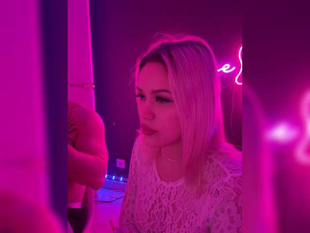 James-Eva0 from BongaCams