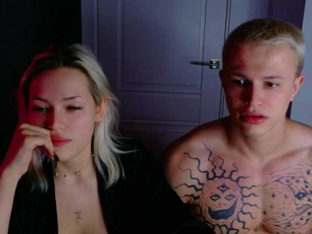  James-Eva0 chat room