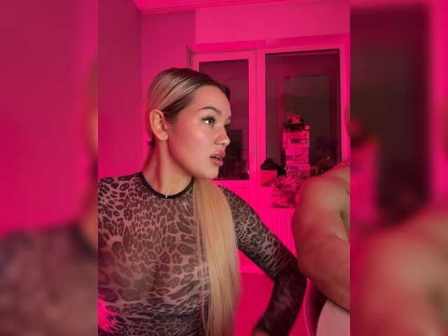 James-Eva0 – webcam model profile photo