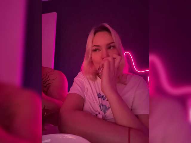 Sex chat gratuit in direct cu James-Eva0 pe BongaCams