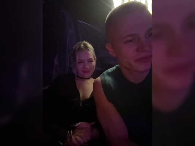 go to chat with James-Eva0