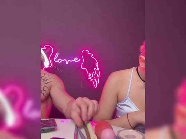 James-Eva0 Live Webcam on BongaCams