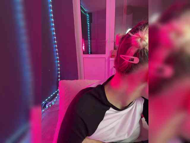 James-Eva0 James-Eva0