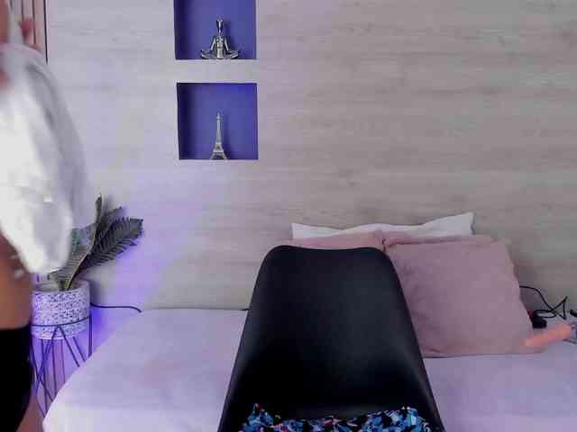 Hillary-hott Hillary-hott