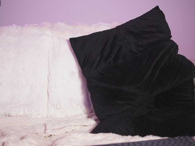 GiaInked's BongaCams show and profile