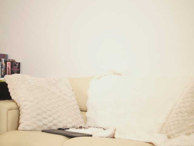 le modèle GiaInked est en webcam porno dans un show sur le site bongacams, il possède les tags suivants: White/Caucasian,Brunette,Shaved