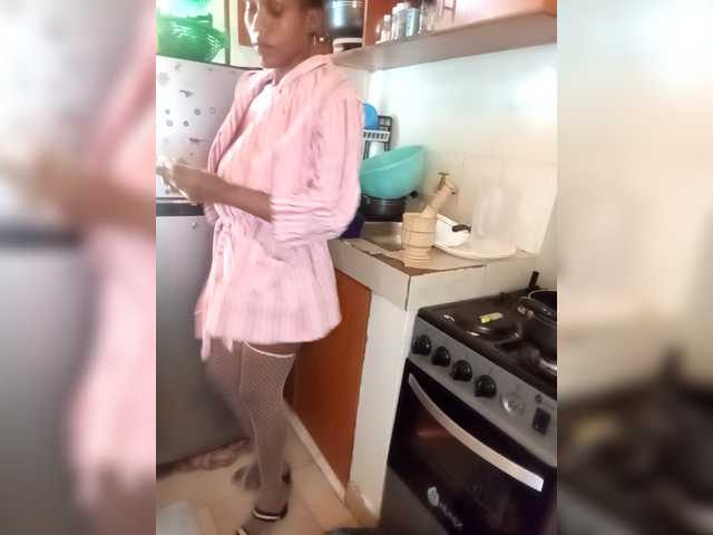 TamyzA's BongaCams show and profile