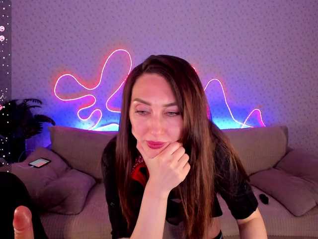 EternalLilith live room