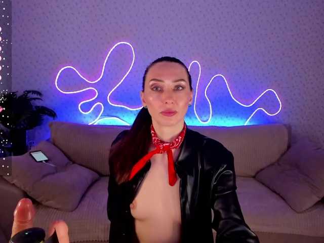 EternalLilith's BongaCams show and profile