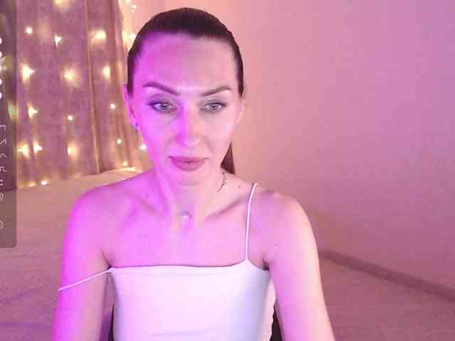 EternalLilith webcam