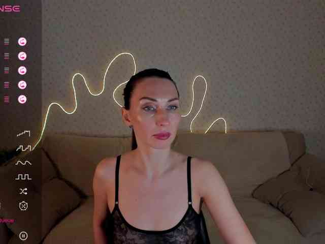 EternalLilith webcam