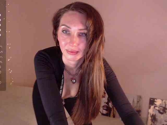 EternalLilith webcam