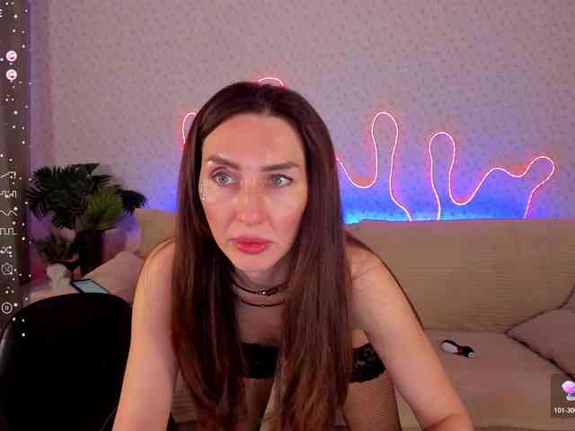 EternalLilith webcam