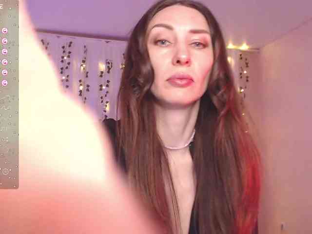 EternalLilith webcam