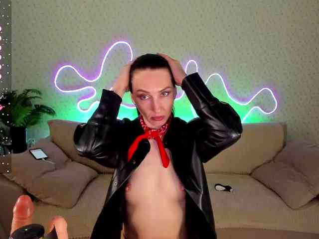 EternalLilith webcam