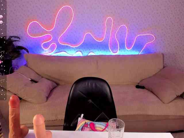 EternalLilith webcam