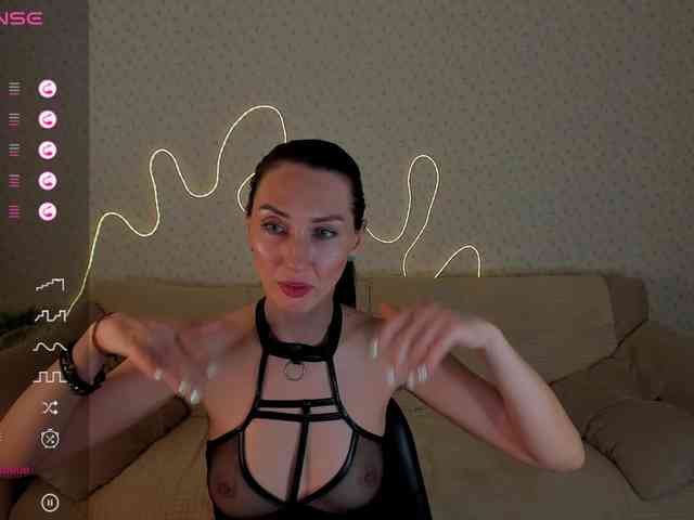 EternalLilith webcam