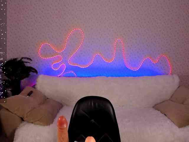 EternalLilith webcam