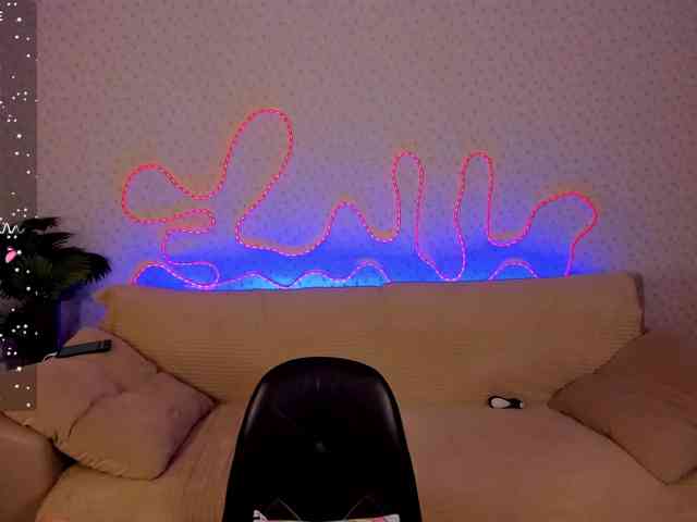 EternalLilith webcam