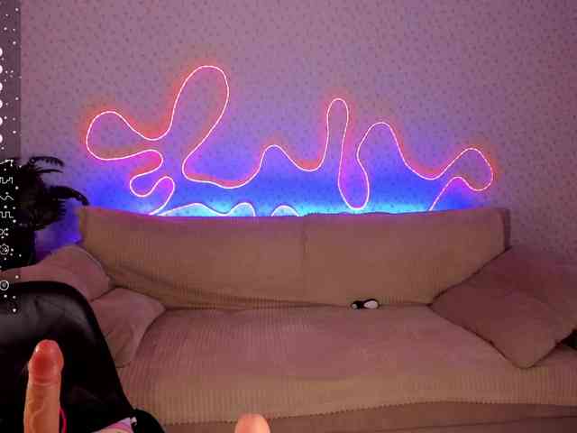 EternalLilith webcam