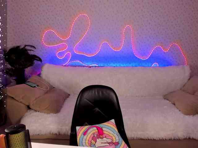 EternalLilith webcam