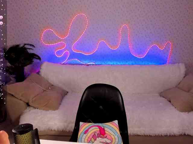 EternalLilith webcam