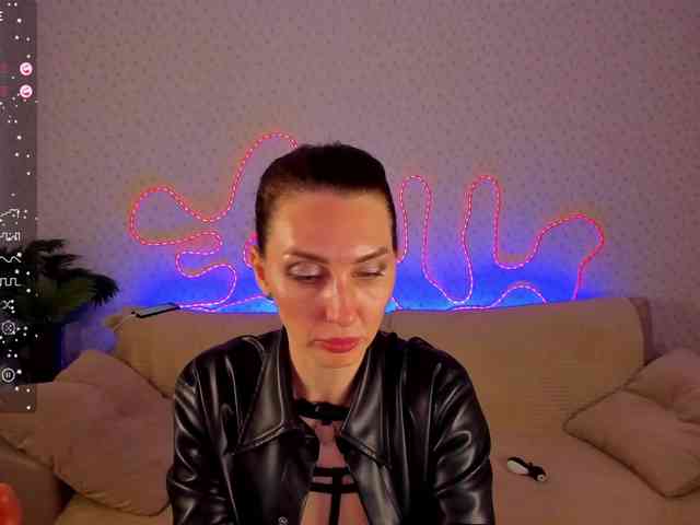 EternalLilith webcam