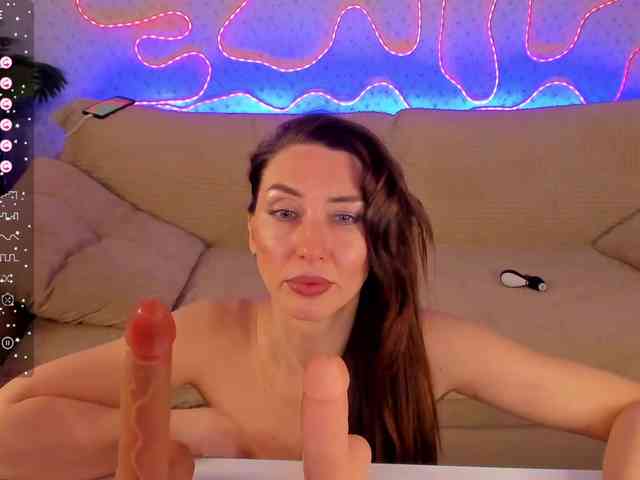 EternalLilith webcam