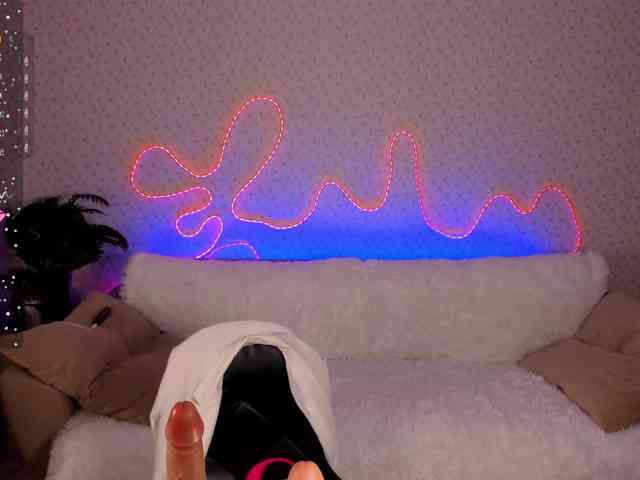 EternalLilith webcam