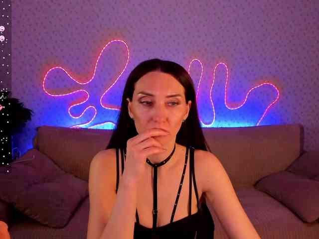 EternalLilith webcam