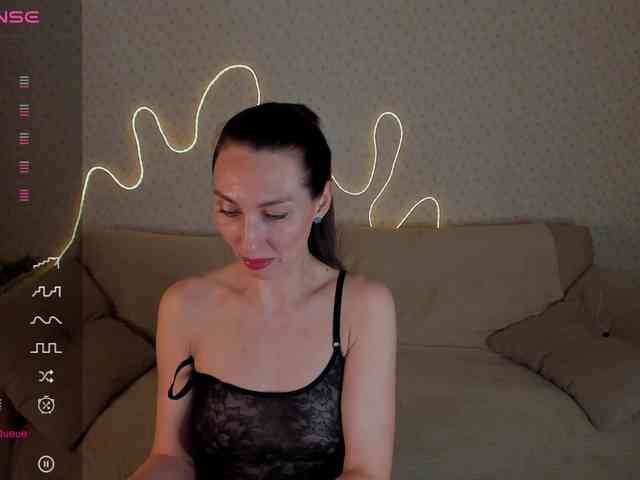 EternalLilith webcam