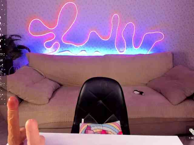 EternalLilith webcam