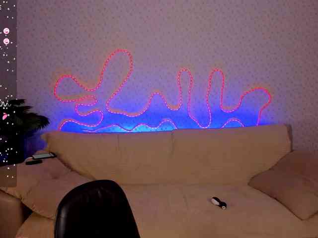 EternalLilith webcam