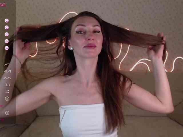 EternalLilith webcam