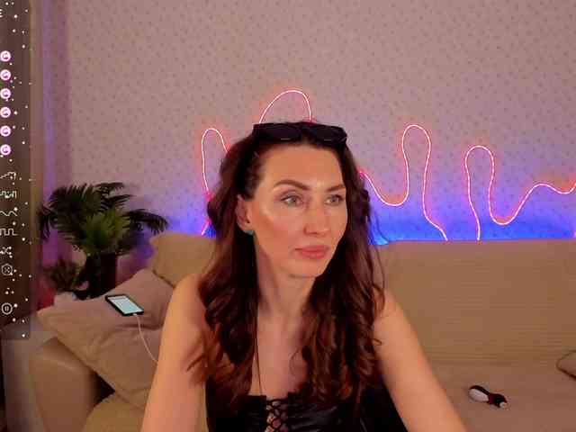 EternalLilith webcam