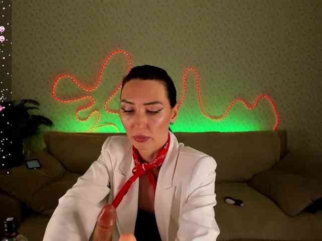 EternalLilith webcam