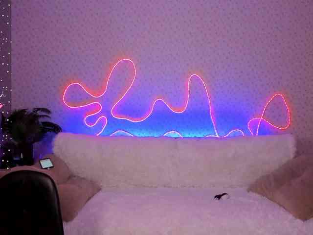 EternalLilith webcam