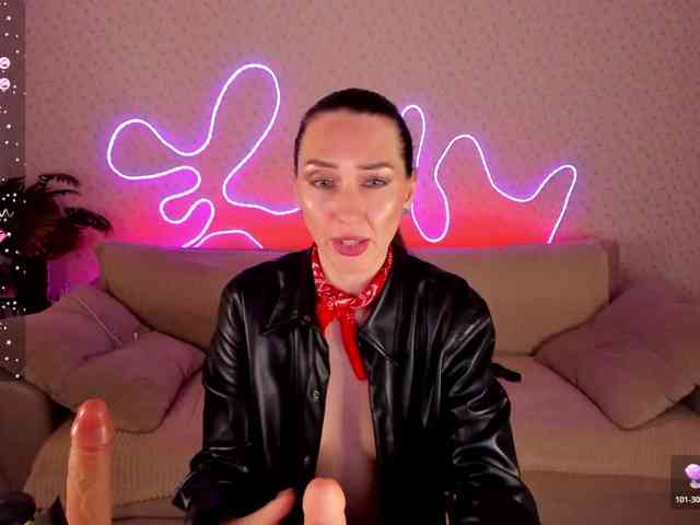 EternalLilith webcam