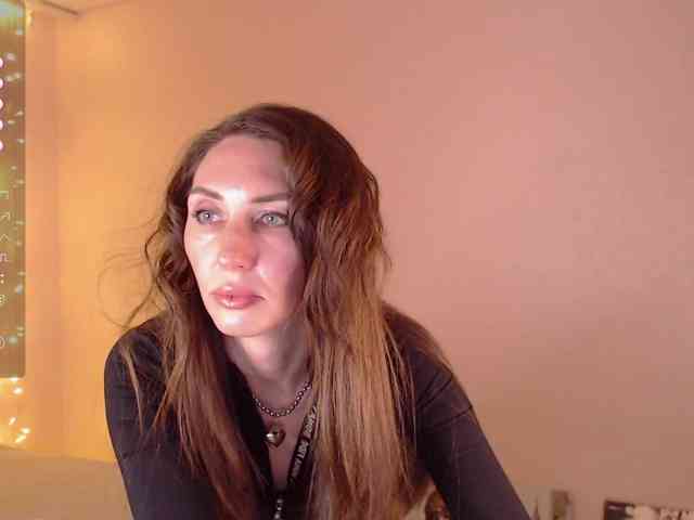 EternalLilith webcam