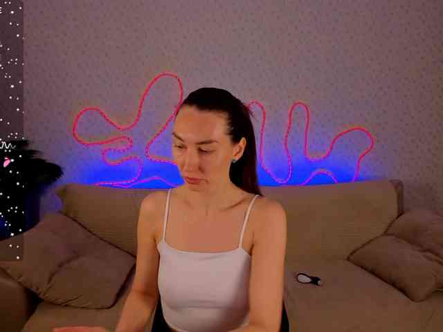 EternalLilith webcam