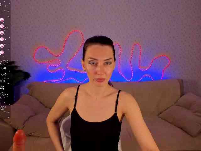 EternalLilith webcam